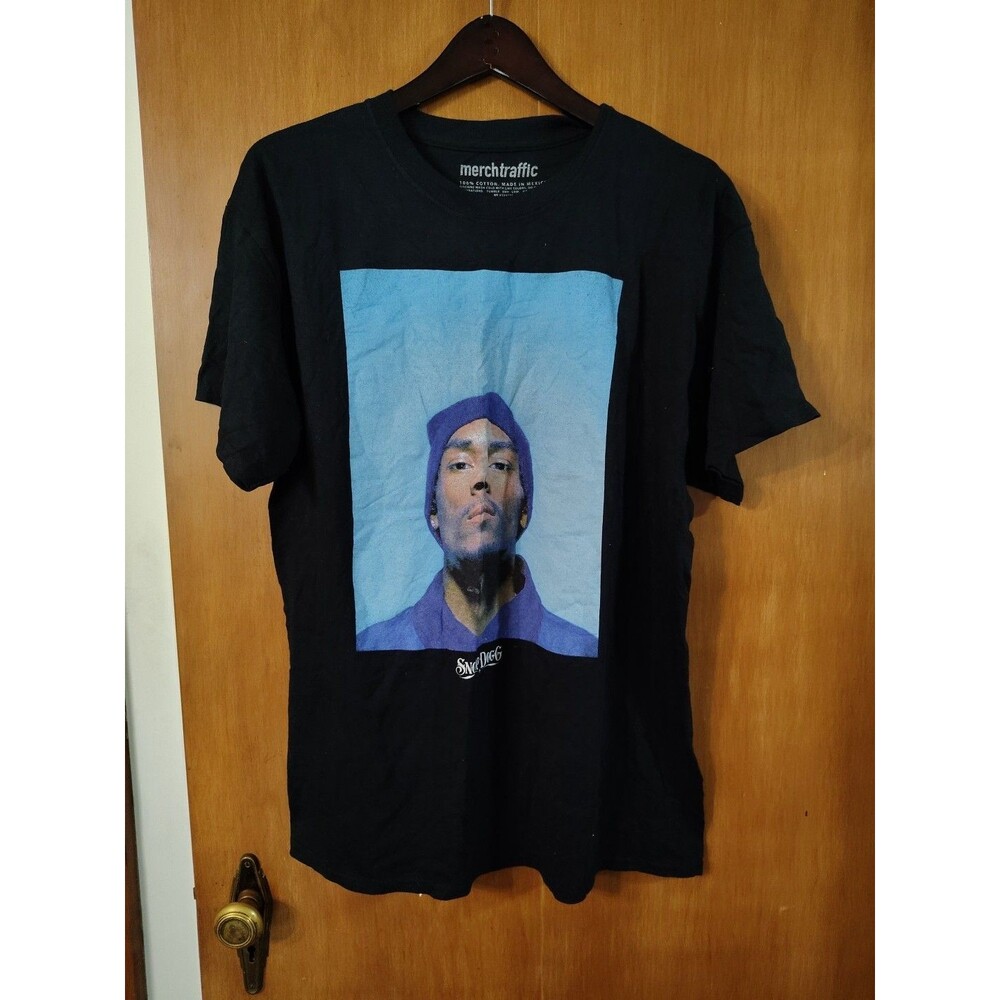 Merch Traffic Mens Snoop Beanie Graphic T-Shirt Black Large